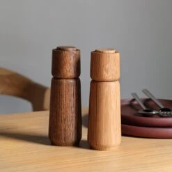 Ro Dark Oak Grinder/Mill -Furniture Store su24 rosaltpeppermillgrinder 1