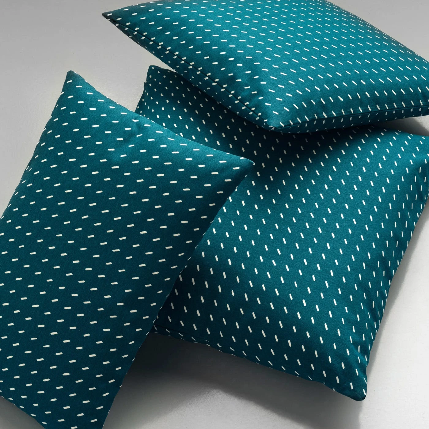 Stitch Lake Throw Pillow Cover 17" X 17" 4 Stitch Lake Throw Pillow Cover 17" X 17" - Image 2