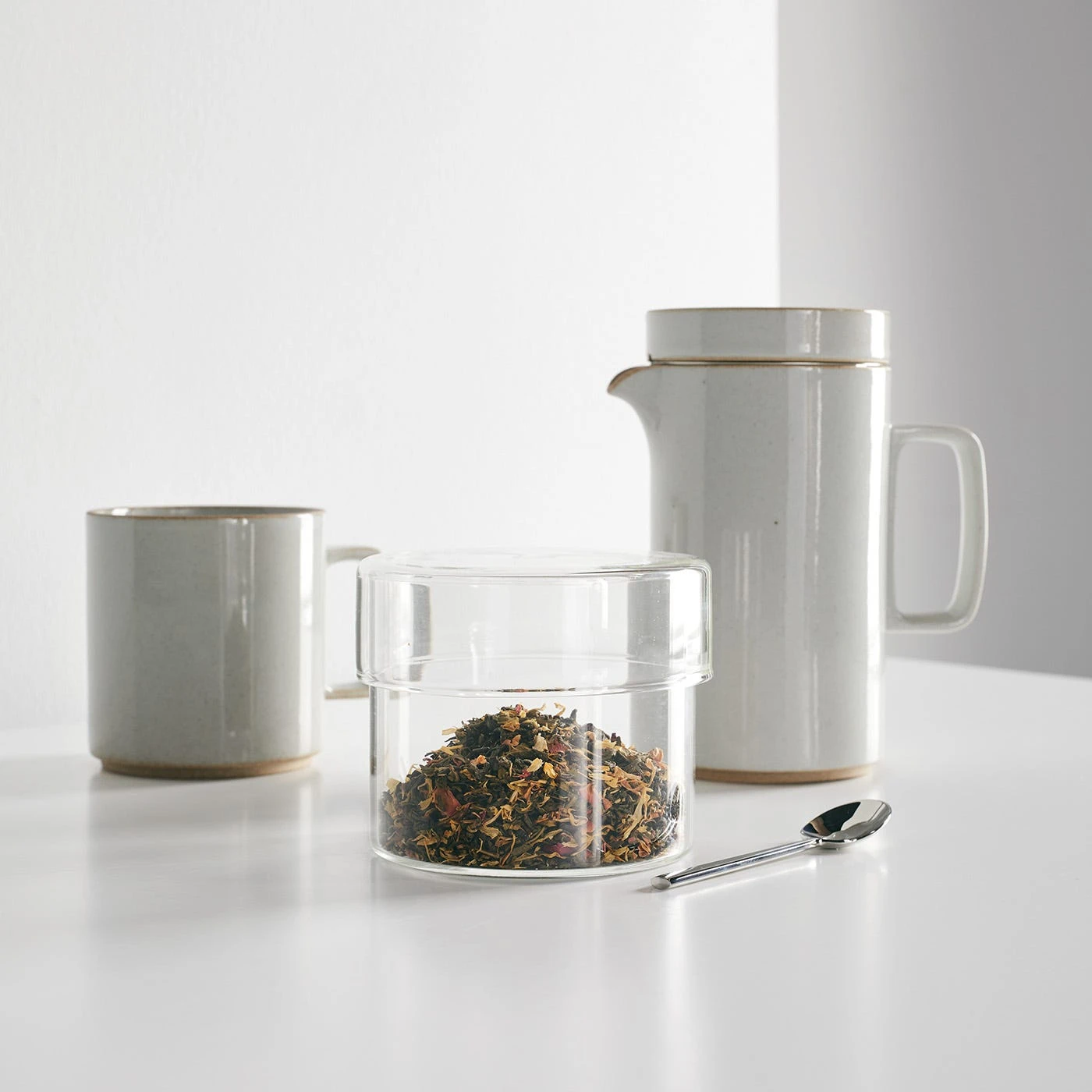 Hasami Gloss Gray Mug 13oz 9 Hasami Gloss Gray Mug 13oz - Image 7