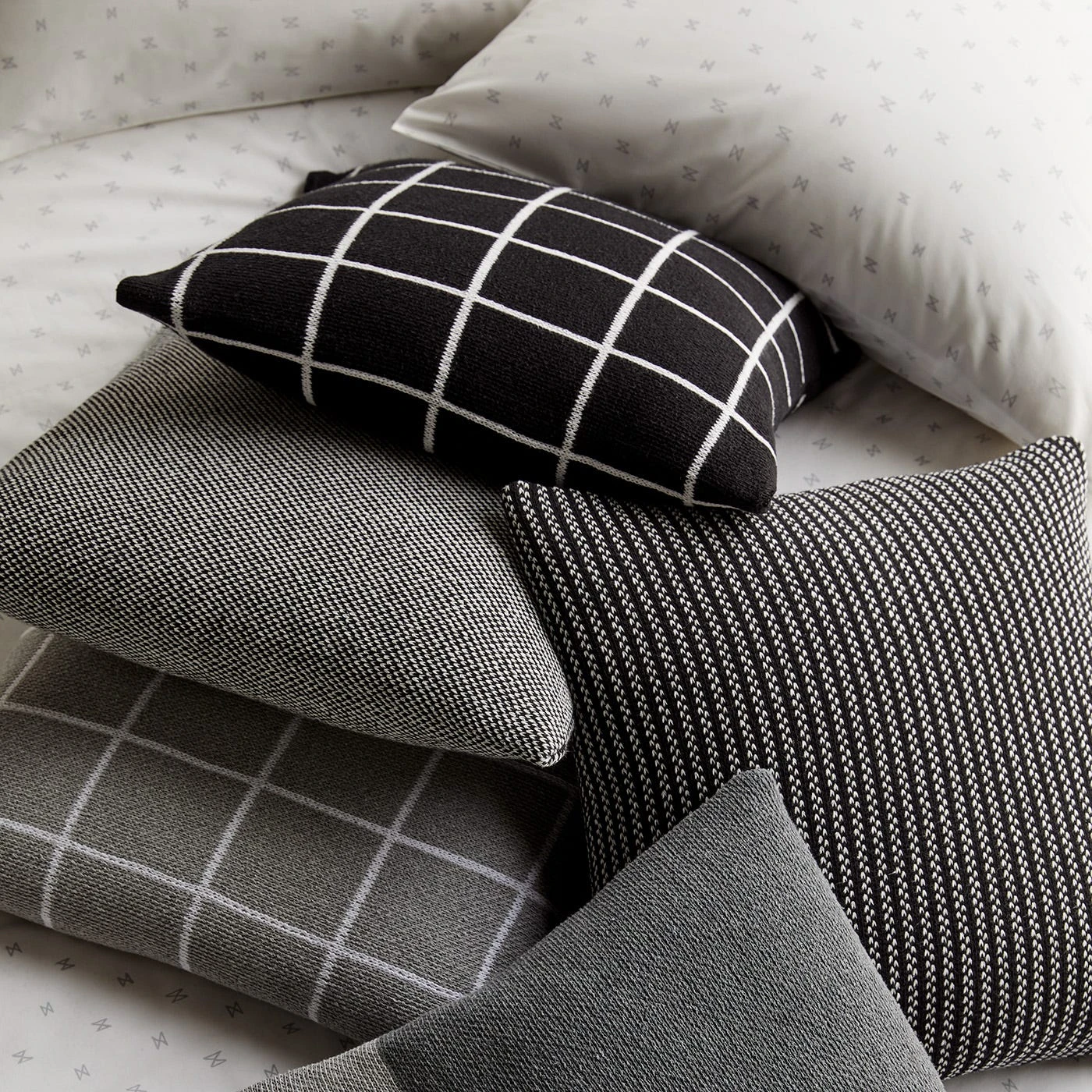 Grid Black Knit Throw Pillow Cover 18" X 18" 6 Grid Black Knit Throw Pillow Cover 18" X 18" - Image 4