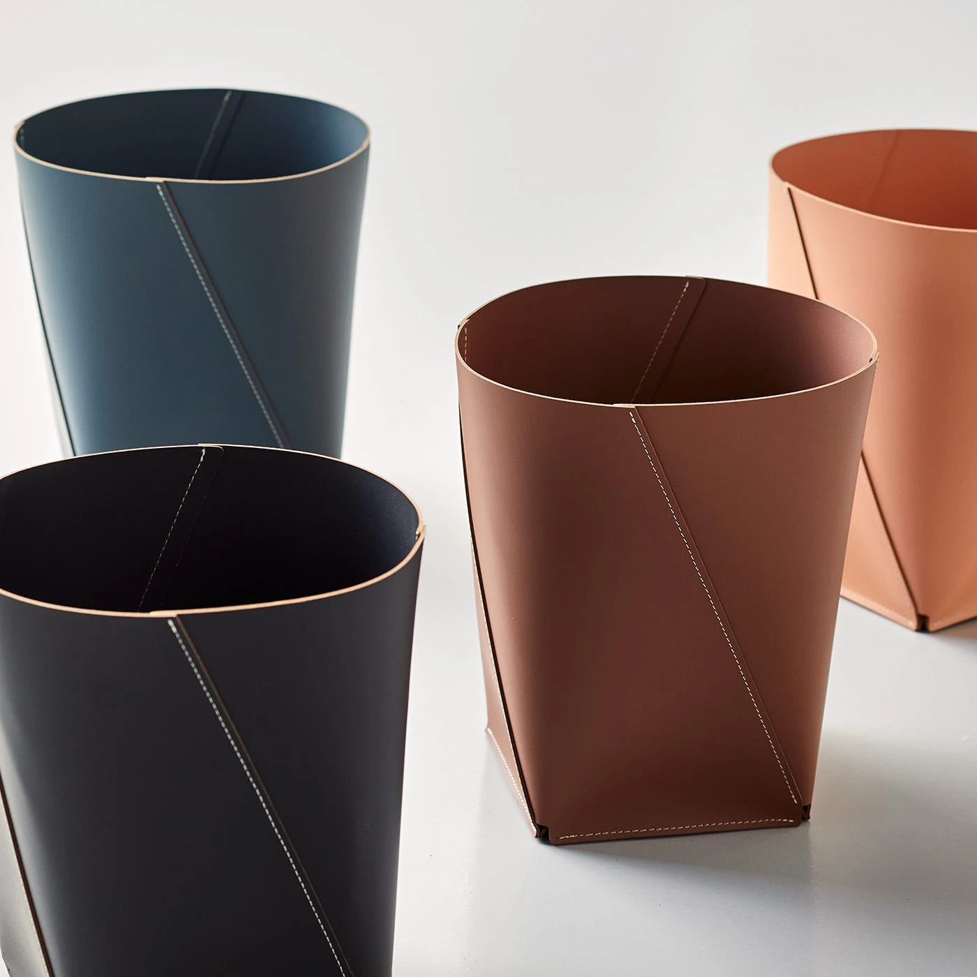 Twist Black Leather Waste Bin 7 Twist Black Leather Waste Bin - Image 5