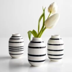 Omaggio Black Mini Vase Set Of 3 -Furniture Store unison 1 23 10961