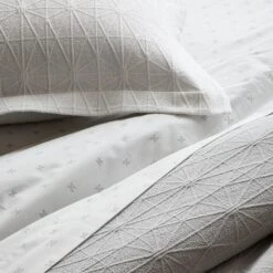 Sashi Geo Gray Sheets 26 Sashi Geo Gray Sheets -Furniture Store unison 7 18 7466 1 5