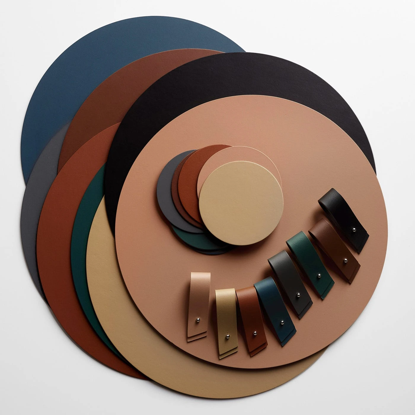 Dot Deep Teal Round Leather Placemat 7 Dot Deep Teal Round Leather Placemat - Image 5