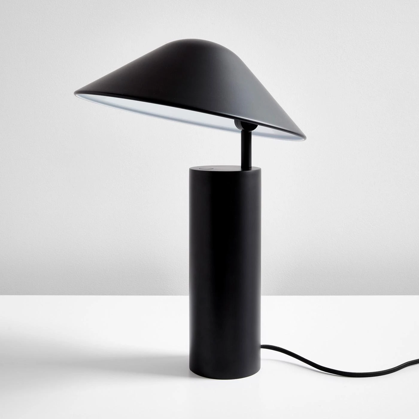 Damo Black Table Lamp 3 Damo Black Table Lamp
