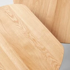 YYY Oak Coffee Table 31.5" -Furniture Store yyy oak detail 2